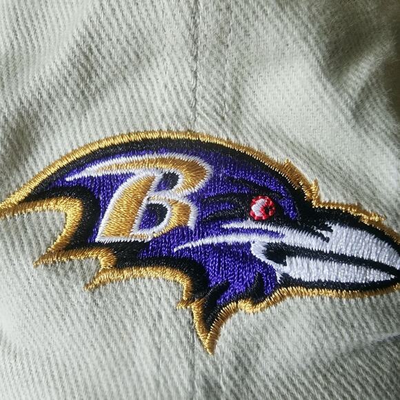 NFL Baltimore Ravens Embroidered Logo Baseball Cap Adjustable Never Worn -K - Picture 7 of 10